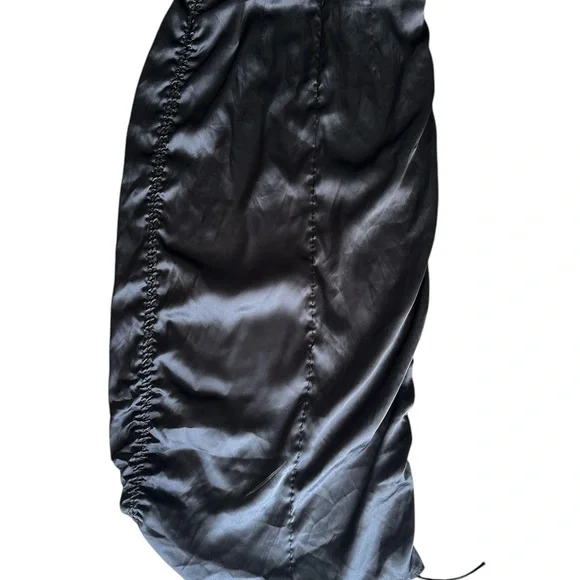 Urban Outfitters Satin Skirt Medium - Picture 3 of 11